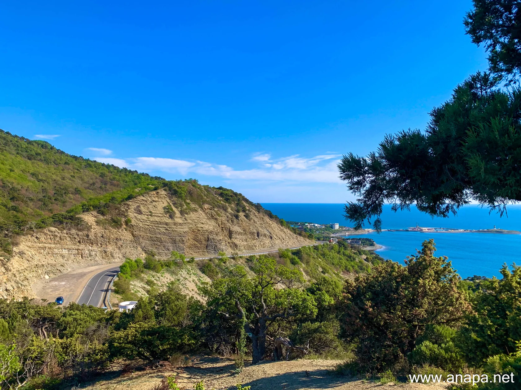 Анапа фото - дорога на Утриш