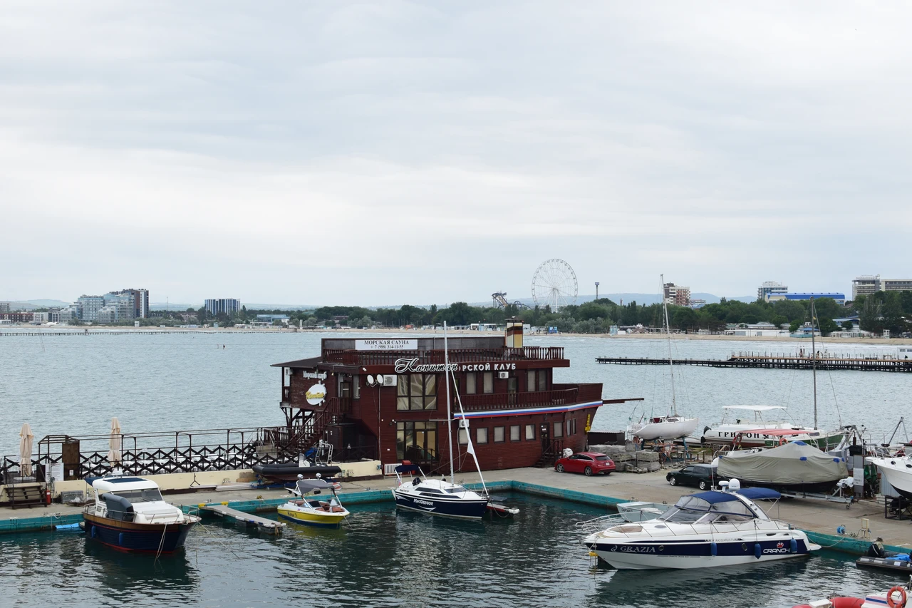 Анапа 2025 стоянка для яхт. Морской клуб Капитан.