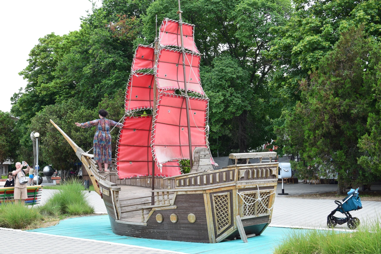 косплей Титаника в Анапе