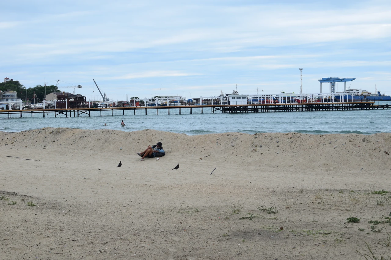 пляж в анапе 2025