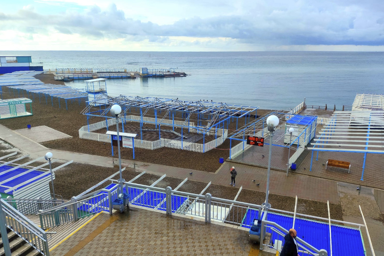 Анапа - декабрь 2025 - нижняя набережная